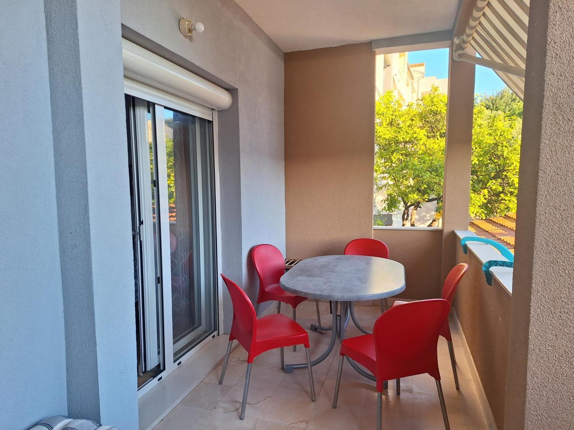 Apartments By The Sea Podgora, Makarska - 2615 エクステリア 写真